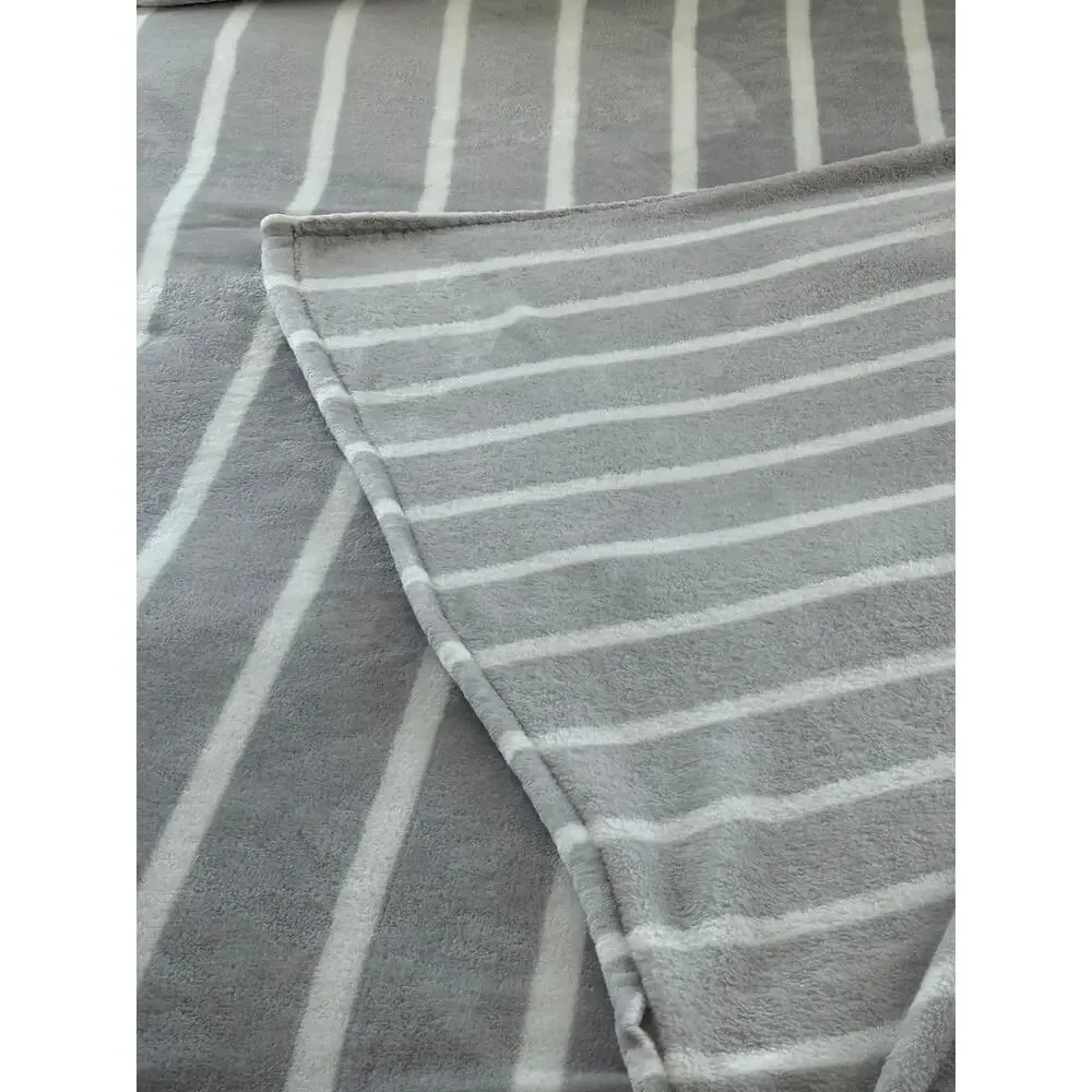 Lauren Ralph Lauren Full Queen Plush Micromink Blanket LRL Monogram Gray Stripe